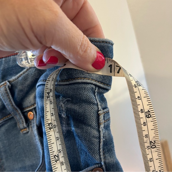 Maurice’s Edgely Classic Distressed Blue Flare Bellbottom Jeans Size 12 - Picture 4 of 5